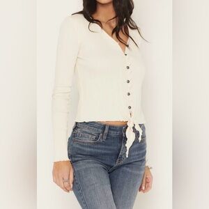 SHYANNE WOMEN'S LACE TRIM TIE-FRONT LONG SLEEVE TOP